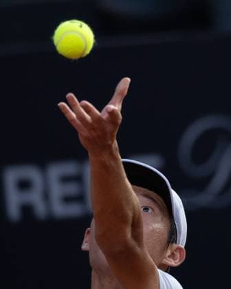 (250222) -- RIO DE JANEIRO, Feb. 22, 2025 -- Tseng Chun-Hsin of Chinese Taipei serves during the men s singles quarterfinal match against Sebastian Baez of Argentina at the 2025 ATP, Tennis Herren 500 Rio Open at Jockey Club Brasileiro in Rio de Janeiro, Brazil, Feb. 21, 2025. ) (SP)BRAZIL-RIO DE JANEIRO-TENNIS-RIO OPEN-MEN S SINGLES-QUARTERFINALS WangxTiancong 