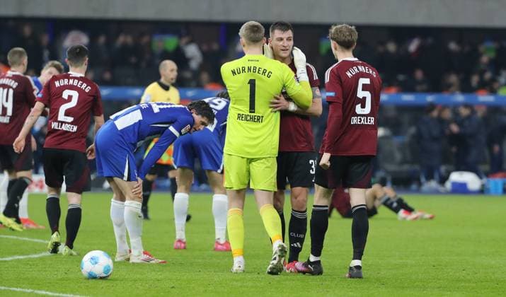 Fabian Reese, goalkeeper Jan Reichert, Robin Knoche, Tim Drexler after the end of the match Sport Soccer Football DFL 2 Bundesliga Men 23 Matchday Season 2024 2025 21 02 2025 Hertha BSC Berlin vs 1 FC Nürnberg FCN DFL regulations prohibit any use of photographs as image sequences and or quasi video
