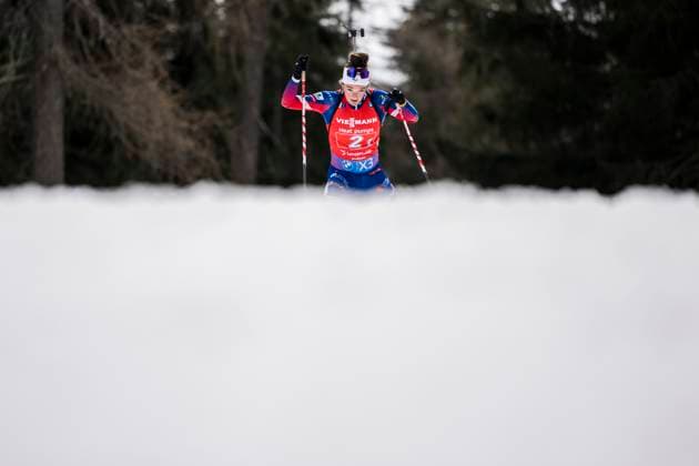 Bilder des Jahres 2025, Sport 02 Februar Sport Themen der Woche KW08 Sport Bilder des Tages 250222 Lou Jeanmonnot of France competes in women s 4 x 6 km relay during the IBU Biathlon World Championships on February 22, 2025 in Lenzerheide. Photo: Petter Arvidson BILDBYRAN kod PA PA0987 bbeng skidskytte biathlon skiskyting skidskytte-vm vm ibu world championships biathlon world championships stafett dam relay *** 250222 Lou Jeanmonnot of France competes in women s 4 x 6 km relay during the IBU Biathlon World Championships on February 22, 2025 in Lenzerheide Photo Petter Arvidson BILDBYRAN kod PA PA0987 bbeng biathlon biathlon biathlon biathlon world championships ibu world championships biathlon world championships relay women relay  Copyright: PETTERxARVIDSON BB250222PA034