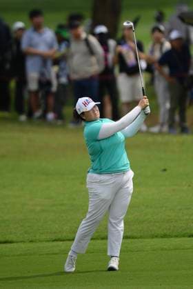 LPGA, Golf Damen Thailand 2025 Angel Yin of USA. is playing her approach shot during the Round 3 of the Honda LPGA Thailand 2025 at Siam Country Club Old Course on February 22, 2025 in Pattaya, Chonburi, Thailand. Pattaya Chonburi Thailand  Copyright: xVachiraxVachirax originalFilename:kalong-lpgathai250222_npEj7.jpg