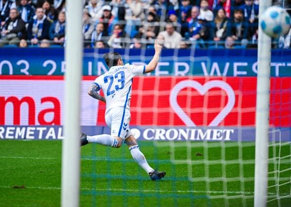Baris Atik 1 FC Magdeburg celebrates his goal during the 2 Bundesliga match between Karlsruher SC and 1 FC Magdeburg at BBBank Wildpark on February 22, 2025 in Karlsruhe, Germany Photo by Silas Schüller DeFodi Images Baris Atik 1 FC Magdeburg celebrates his goal during the 2 Bundesliga match between Karlsruher SC and 1 FC Magdeburg at BBBank Wildpark on February 22, 2025 in Karlsruhe, Germany Photo by Silas Schüller DeFodi Images DFB DFL REGULATIONS PROHIBIT ANY USE OF PHOTOGRAPHS AS IMAGE SEQUENCES AND OR QUASI VIDEO Photo by Silas Schueller DeFodi Images