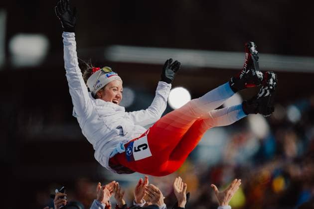 Bilder des Jahres 2025, Sport 02 Februar Sport Themen der Woche KW08 Sport Bilder des Tages BIATHLON - IBU WC Lenzerheide LENZERHEIDE,SWITZERLAND,22.FEB.25 - BIATHLON - IBU World Championships 2025, 4X6km relay, ladies. Image shows Elisa Gasparin (SUI).  GEPAxpictures xAlexanderxSolc