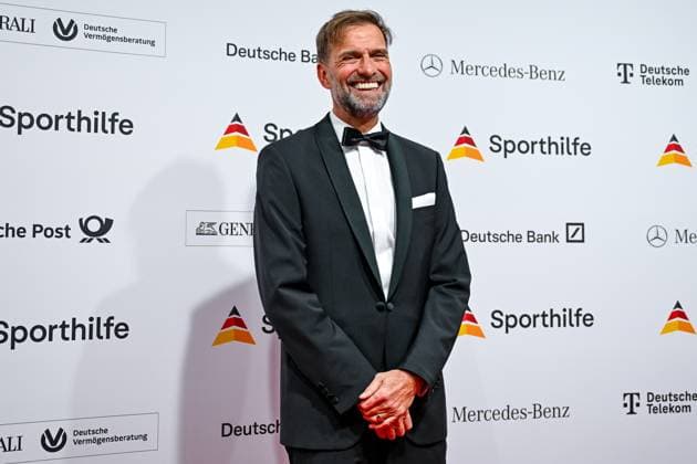 Sport Bilder des Tages Jürgen Klopp auf dem Roten Teppich, GER, 54. Ball des Sports 2025 in Frankfurt am Main, 22.02.2025. GER, Ball des Sports 2025 in Frankfurt am Main, 22.02.2025. Frankfurt *** Jürgen Klopp on the red carpet, GER, 54 Ball des Sports 2025 in Frankfurt am Main, 22 02 2025 GER, Ball des Sports 2025 in Frankfurt am Main, 22 02 2025 Frankfurt Copyright: xEibner-Pressefoto FlorianxWieganx EP_FWD