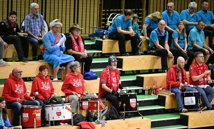 Volleyball 2 Bundesliga season 2024 2025 22 02 2024 TV Rottenburg SV Schwaig TV Rottenburg Drummers and fans
