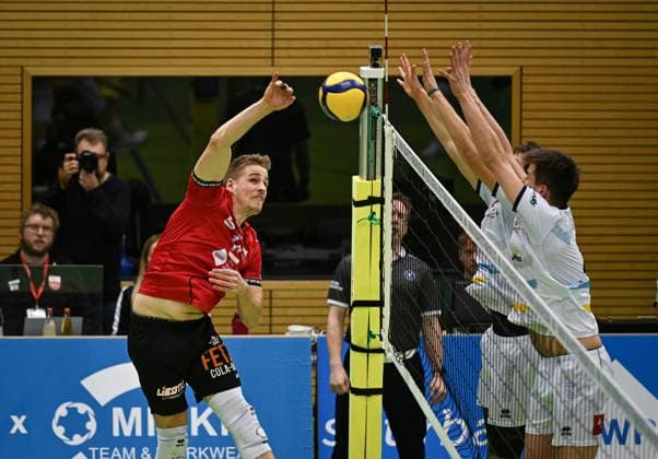 Volleyball 2 Bundesliga season 2024 2025 22 02 2024 TV Rottenburg SV Schwaig Timon Schippmann li, TV Rottenburg