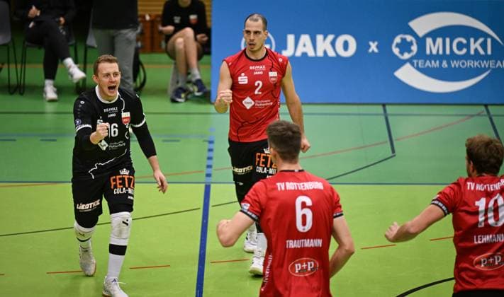 Volleyball 2 Bundesliga Season 2024 2025 22 02 2024 TV Rottenburg SV Schwaig JUBEL TV Rottenburg Hannes Elsaesser, Moritz Rauber, Maik Trautmann f li