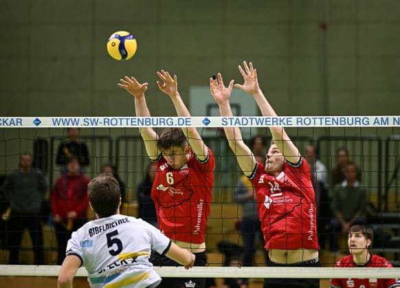 Volleyball 2 Bundesliga Season 2024 2025 22 02 2024 TV Rottenburg SV Schwaig Block TV Rottenburg Maik Trautmann center and Timon Schippmann re