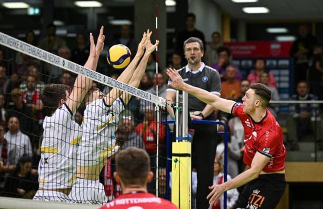 Volleyball 2 Bundesliga season 2024 2025 22 02 2024 TV Rottenburg SV Schwaig Niklas Lichtenauer re, TV Rottenburg