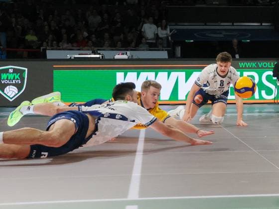 Lueneburgs 11 KETRZYNSKI, 6 WORSLEY and 8 MOHWINKEL Volleyball Bundesliga, Herrsching Lueneburg Volleyball Bundesliga, WWK Volleys Herrsching SVG Lüneburg 0 3, main round, season 2024 2025, on 22 02 2025 in Munich, B M W P A R K, Germany Source Copyright Credit Oryk HAIST xVOLLEYBALL-HERRSCHING-LUENEBURGx