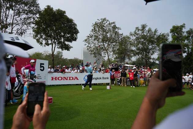 LPGA, Golf Damen Thailand 2025 Angel Yin of the USA plays her tee shot during round 4 of the Honda LPGA Thailand 2025 at Siam Country Club Old Course in Pattaya, Chonburi, Thailand, on February 23, 2025. Pattaya Chonburi Thailand  Copyright: xVachiraxVachirax originalFilename:kalong-lpgathai250223_npqP2.jpg