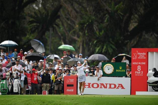 LPGA, Golf Damen Thailand 2025 A Lim Kim of South Korea plays her tee shot during round 4 of the Honda LPGA Thailand 2025 at Siam Country Club Old Course in Pattaya, Chonburi, Thailand, on February 23, 2025. Pattaya Chonburi Thailand  Copyright: xVachiraxVachirax originalFilename:kalong-lpgathai250223_nprH1.jpg
