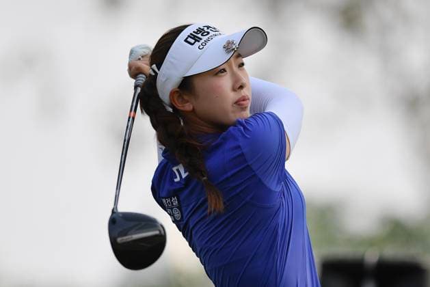 LPGA, Golf Damen Thailand 2025 Yealimi Noh of the USA plays her tee shot during round 4 of the Honda LPGA Thailand 2025 at Siam Country Club Old Course on February 23, 2025, in Pattaya, Chonburi, Thailand. Pattaya Chonburi Thailand  Copyright: xVachiraxVachirax originalFilename:kalong-lpgathai250223_npGvf.jpg