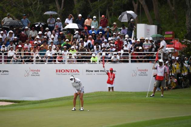 LPGA, Golf Damen Thailand 2025 A Lim Kim of South Korea plays her putt shot at the 18th hole during Round 4 of the Honda LPGA Thailand 2025 at Siam Country Club Old Course on February 23, 2025, in Pattaya, Chonburi, Thailand. Pattaya Chonburi Thailand  Copyright: xVachiraxVachirax originalFilename:kalong-lpgathai250223_npIXX.jpg