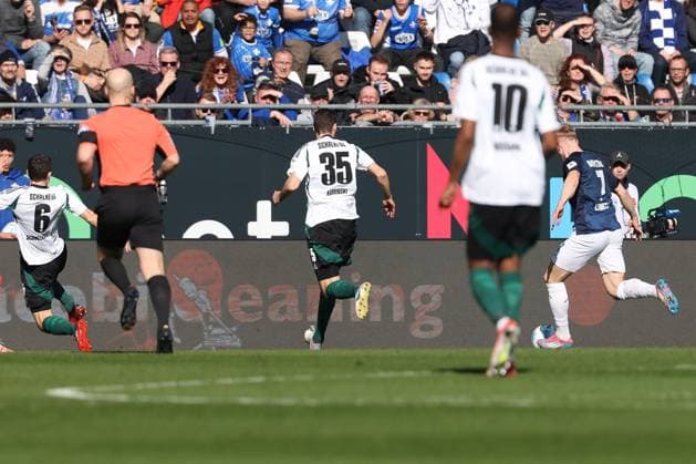2025 02 23 xJFAx 2 Bundesliga 2024 25 23 Matchday SV Darmstadt 98 FC Schalke 04 v l , Isac Alexi Sivert Lidberg SV Darmstadt 98 scores the goal for 2 0 DFL DFB REGULATIONS PROHIBIT ANY USE OF PHOTOGRAPHS as IMAGE SEQUENCES and or QUASI VIDEO Copyright: JoaquimxFerreira