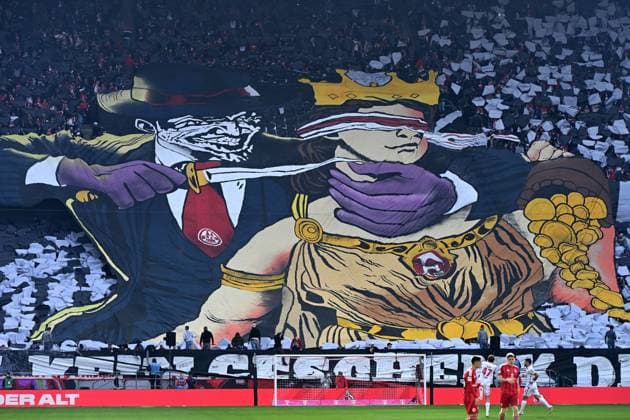 Fans 1 FC Köln doing a choreography during the 2 Bundesliga match between 1 FC Köln and Fortuna Düsseldorf at RheinEnergieStadion on February 23, 2025 in Cologne, Germany Photo by Ralf Treese DeFodi Images Fans 1 FC Köln doing a choreography during the 2 Bundesliga match between 1 FC Köln and Fortuna Düsseldorf at RheinEnergieStadion on February 23, 2025 in Cologne, Germany Photo by Ralf Treese DeFodi Images DFB DFL REGULATIONS PROHIBIT ANY USE OF PHOTOGRAPHS AS IMAGE SEQUENCES AND OR QUASI VIDEO Photo by Ralf Treese DeFodi Images