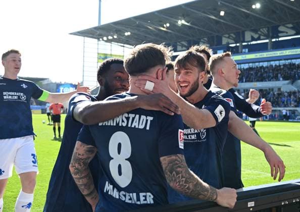 23 02 2025, xsltx, Soccer 2 Bundesliga, SV Darmstadt 98 FC Schalke 04 v l v re Isac Lidberg SV Darmstadt 98 celebrates after his goal to make it 2 0 and score a brace DFL DFB REGULATIONS PROHIBIT ANY USE OF PHOTOGRAPHS as IMAGE SEQUENCES and or QUASI VIDEO