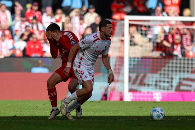 Cologne, Germany, 23 02 25 Imad Rondic 1 FC Köln and Giovanni Antoine Haag Fortuna Düsseldorf fighting for the ball during the 2 Bundesliga match between 1 FC Köln vs Fortuna Düsseldorf at RheinEnergieStadion Cologne RheinEnergieStadion North Rhine Westphalia Germany Copyright: xBrauer-Fotoagenturx xAdrianxSchlx