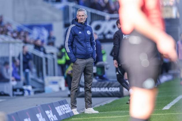 23 02 2025, Football, Season 2024 2025, 2 Bundesliga, Matchday 23, SV Darmstadt 98 FC Schalke 04, Head coach Kees van Wonderen FC Schalke 04 Darmstadt Böllenfalltor Hessen Germany xRHR PHOTO YYx Copyright: RHR-FOTOx RHR-FOTO YY