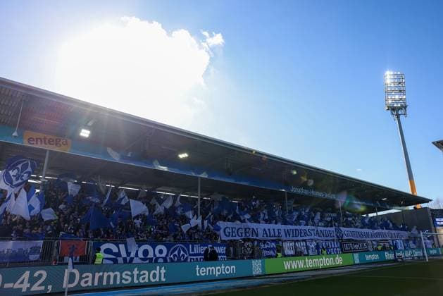 2025 02 23 xJFAx 2 Bundesliga 2024 25 23 Matchday SV Darmstadt 98 FC Schalke 04 v l , SV Darmstadt 98 Fans,Mood, Scarves, Shirts, Emotions DFL DFB REGULATIONS PROHIBIT ANY USE OF PHOTOGRAPHS as IMAGE SEQUENCES and or QUASI VIDEO Copyright: JoaquimxFerreira