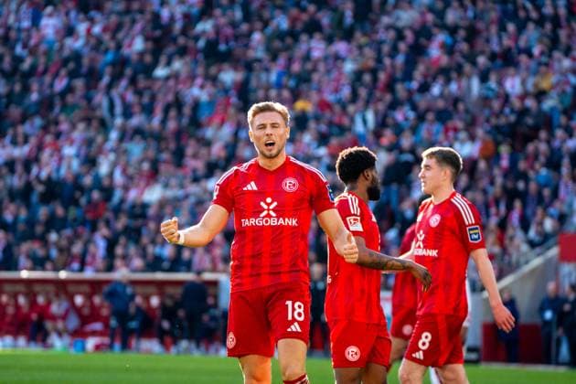 Niemiec Jona Fortuna Duesseldorf, 18 is happy about the penalty 1 FC Koeln vs Fortuna Duesseldorf, Football, 2 Bundesliga, Matchday 23, Season 2024 2025, 23 02 2025 1 FC Koeln vs Fortuna Duesseldorf, Football, 2 Bundesliga, Matchday 23, Season 2024 2025, 23 02 2025 Koeln Copyright: xEibner-Pressefoto JustinxDerondex EP_JDU