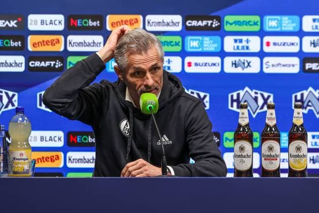 23 02 2025, Football, Season 2024 2025, 2 Bundesliga, Matchday 23, SV Darmstadt 98 FC Schalke 04, Head coach Kees van Wonderen FC Schalke 04 Darmstadt Böllenfalltor Hessen Germany xRHR PHOTO YYx Copyright: RHR-FOTOx RHR-FOTO YY