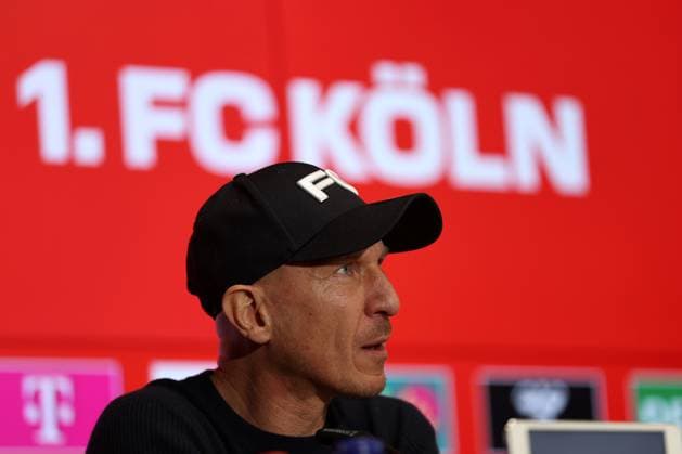 23 02 2025, Football, 1 FC Köln Fortuna Düsseldorf, 2 Fußball Bundesliga, 23 Matchday, RheinEnergie STADION, Season 2024 2025 Coach Gerhard Struber Head Coach 1 FC Köln at the press conference after the match DFB regulations prohibit any use of photographs as image sequences and or quasi video Nordrhein Westfalen Germany