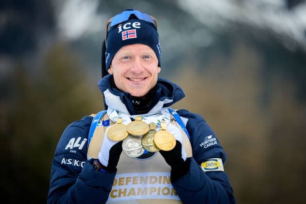 Bilder des Jahres 2025, Sport 02 Februar Sport Themen der Woche KW08 Sport Bilder des Tages 250223 Johannes Thingnes Bo of Norway celebrates with his medals after men s 15 km mass start during the IBU Biathlon World Championships on February 23, 2025 in Lenzerheide. Photo: Petter Arvidson BILDBYRAN kod PA PA0990 bbeng skidskytte biathlon skiskyting skidskytte-vm vm ibu world championships biathlon world championships masstart mass start jubel norge norway *** 250223 Johannes Thingnes Bo of Norway celebrates with his medals after men s 15 km mass start during the IBU Biathlon World Championships on February 23, 2025 in Lenzerheide Photo Petter Arvidson BILDBYRAN kod PA PA0990 bbeng biathlon biathlon biathlon biathlon world championships ibu world championships biathlon world championships masstart mass start jubel norge norway  Copyright: PETTERxARVIDSON BB250223PA286