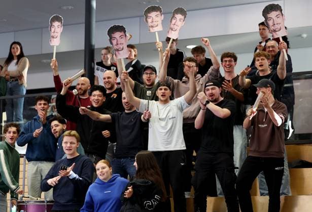 BAU 23 02 2025 Ludwigsburg Volleyball Barock Volleys Ludwigsburg vs SSG Langen, Ludwigsburg fans hold up cardboard heads with the face of Tim Köpli Barock Volleys