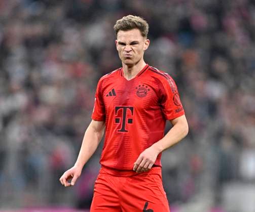 Sport Themen der Woche KW08 Sport Bilder des Tages 23.02.2025, Fussball 1. Bundesliga 2024 2025, 23. Spieltag, FC Bayern München - Eintracht Frankfurt, in der Allianz-Arena München. Joshua Kimmich (FC Bayern München) kritisch ***DFL and DFB regulations prohibit any use of photographs as image sequences and or quasi-video.*** *** 23 02 2025, Soccer 1 Bundesliga 2024 2025, Matchday 23, FC Bayern Munich Eintracht Frankfurt, at the Allianz Arena Munich Joshua Kimmich FC Bayern Munich critical DFL and DFB regulations prohibit any use of photographs as image sequences and or quasi video