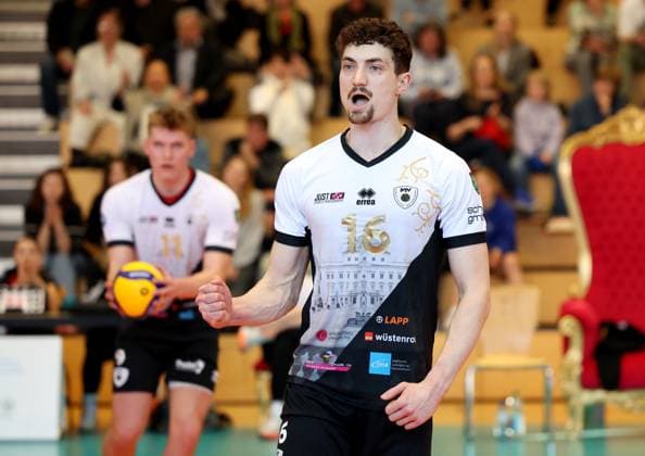 BAU 23 02 2025 Ludwigsburg Volleyball Barock Volleys Ludwigsburg vs SSG Langen, Tim Köpfli LB cheers and clenches his fist