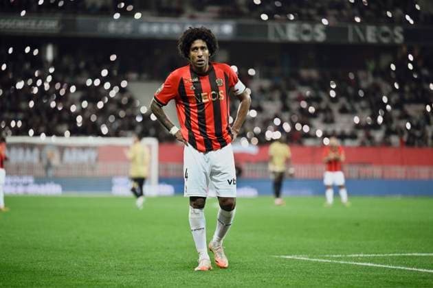 FOOTBALL : Nice vs Montpellier - ligue 1 - 23 2 25 Nice™s defender 4 Dante during the during the French L1 football match between Nice (OGCN) and Montpellier (MHSC) at Allianz Riviera Stadium of Nice, south France, on February 23, 2025. NICEFrance  Copyright: xfredxDIDES psnewzx