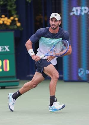 Hady Habib LBN , Dubai Duty Free Tennis Championships, Dubai, U A E Tennis Dubai Tennis Championships 2025 ATP Dubai Duty Free Tennis Stadium Dubai United Arab Emirates 24 February 2025 Copyright: xJuergenxHasenkopfx