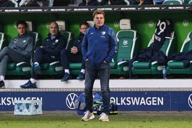 Coach Dieter Hecking VfL Bochum 1 Soccer Bundesliga Season 2024 2025 Point Match VfL Wolfsburg vs VfL Bochum at the Volkswagen Arena in Wolfsburg Soccer,Germany,Man,Men,22 02 2025
