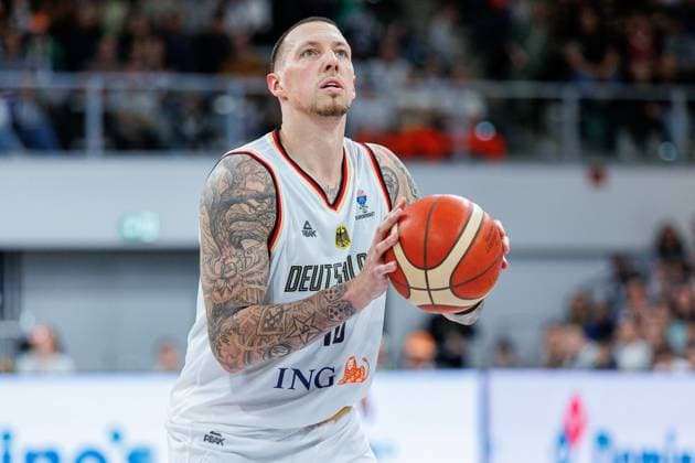 Daniel Theis Germany, 10 , single picture, single photo, portrait, portraet, free throw, Germany vs Bulgaria, basketball, FIBA EuroBasket 2025 Qualifiers, Group D matchday 6, 23 02 2025 Germany vs Bulgaria, basketball, FIBA EuroBasket 2025 Qualifiers, Group D matchday 6, 23 02 2025 Bamberg Copyright: xEibner-Pressefoto G.xSantemizx EP_GSZ