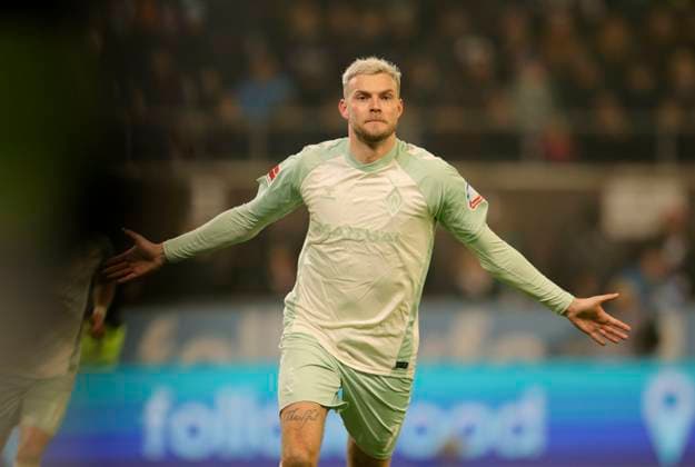 Photo Marvin Duksch Werder celebrating a goal, he scores 0 2 for Bremen Soccer 1 Bundesliga , FC St Pauli SV Werder Bremen 0 2 on Sat 14 12 2024