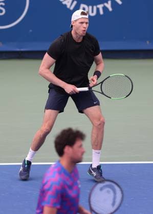 Robin Haase and Hendrik Jebens Cap , Men Doubles, Men s Doubles, Dubai Duty Free Tennis Championships, Dubai, U A E Tennis Dubai Tennis Championships 2025 ATP Dubai Duty Free Tennis Stadium Dubai United Arab Emirates 25 February 2025 Copyright: xJuergenxHasenkopfx