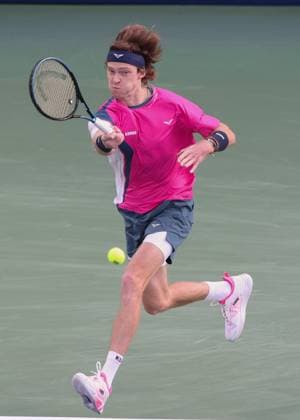 Andrey Rublev, Dubai Duty Free Tennis Championships, Dubai, U A E Tennis Dubai Tennis Championships 2025 ATP Dubai Duty Free Tennis Stadium Dubai United Arab Emirates 25 February 2025 Copyright: xJuergenxHasenkopfx