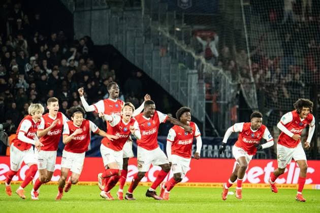 FOOTBALL : SCO Angers vs Stade de Reims - Coupe de France - Quart de Finale - 25 02 2025 Joie des joueurs du Stade de Reims aprÃ s la victoire au tir au but AngersFrance  Copyright: xBaptistexAutissierx