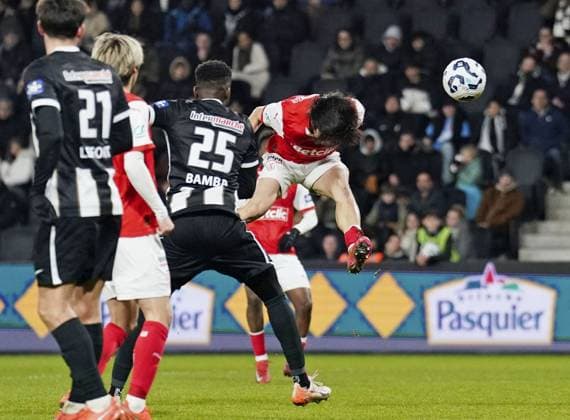 Football: French Cup Keito Nakamura (far R) of Reims scores in the second half of a French Cup football quarterfinal match against Angers on Feb. 25, 2025, in Angers, France.  A14AA0004211472P