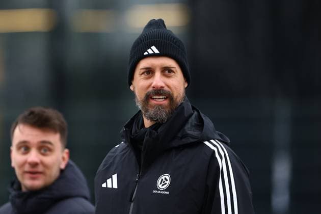 As part of the 70 DFB Pro License training course, the training group visited Hamburger SV training with former professional and co-coach of the German national team Sandro Wagner Football I Men I Training I Season 2024 2025 I Hamburger SV I 26 02 2025 I Training grounds Volksparkstadion