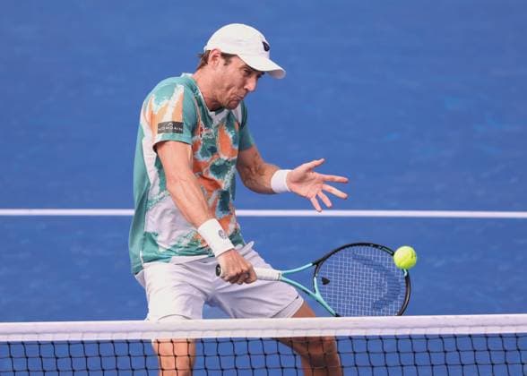 Matthew Ebden and Joran Vliegen blue shirt , Men doubles, Men s Doubles, Dubai Duty Free Tennis Championships, Dubai, U A E Tennis Dubai Tennis Championships 2025 ATP 500 Dubai Duty Free Tennis Stadium Dubai United Arab Emirates 26 February 2025 Copyright: xJuergenxHasenkopfx