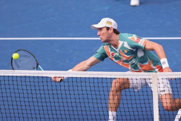 Matthew Ebden and Joran Vliegen blue shirt , Men doubles, Men s Doubles, Dubai Duty Free Tennis Championships, Dubai, U A E Tennis Dubai Tennis Championships 2025 ATP 500 Dubai Duty Free Tennis Stadium Dubai United Arab Emirates 26 February 2025 Copyright: xJuergenxHasenkopfx