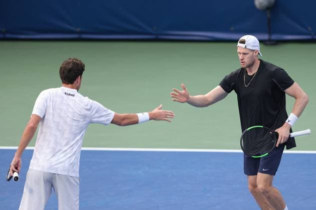 Robin Haase und Hendrik Jebens, Herren Doppel, Men s Doubles, Dubai Duty Free Tennis Championships, Dubai, U.A.E. Tennis - Dubai Tennis Championships 2025 - ATP, Tennis Herren 500 - Dubai Duty Free Tennis Stadium - Dubai - - United Arab Emirates - 26 February 2025. Copyright: xJuergenxHasenkopfx