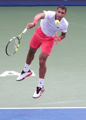 Felix Auger Aliassime CAN , Dubai Duty Free Tennis Championships, Dubai, U A E Tennis Dubai Tennis Championships 2025 ATP 500 Dubai Duty Free Tennis Stadium Dubai United Arab Emirates 26 February 2025 Copyright: xJuergenxHasenkopfx