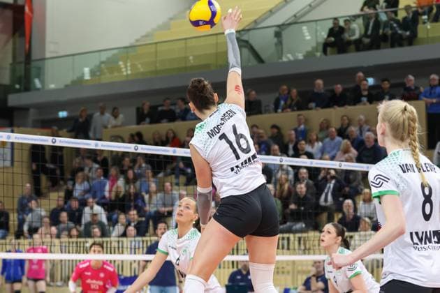 Wiesbaden, Germany February 26, 2025 1 VBL Women 2024 2025 VC Wiesbaden vs USC Münster Pictured Copyright: xFotostandx xUlrichxScherbaumx