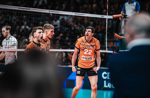 Volleyball Men Season 2024 2025 CEV Champions League 2025 Playoffs CLVM 92 Berlin Recycling Volleys vs SVG Lüneburg 26 02 2025 Jake Hanes 22 BERLIN RECYCLING Volleys cheers Berlin Max Schmeling Halle Berlin Germany