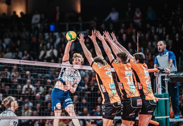 Volleyball Men Season 2024 2025 CEV Champions League 2025 Playoffs CLVM 92 Berlin Recycling Volleys vs SVG Lüneburg 26 02 2025 Berlin Max Schmeling Halle Berlin Germany