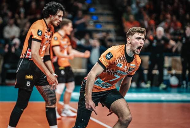 Volleyball Men Season 2024 2025 CEV Champions League 2025 Playoffs CLVM 92 Berlin Recycling Volleys vs SVG Lüneburg 26 02 2025 Simon Plaskie 7 BERLIN RECYCLING Volleys cheers Berlin Max Schmeling Halle Berlin Germany