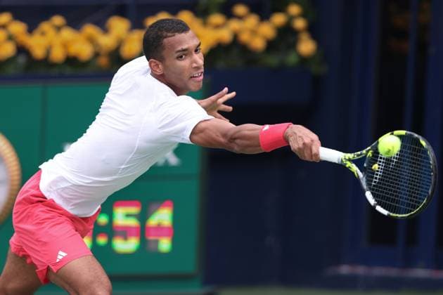 Felix Auger Aliassime CAN , Dubai Duty Free Tennis Championships, Dubai, U A E Tennis Dubai Tennis Championships 2025 ATP 500 Dubai Duty Free Tennis Stadium Dubai United Arab Emirates 27 February 2025 Copyright: xJuergenxHasenkopfx