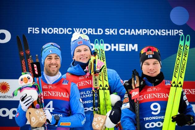 Sport Themen der Woche KW09 Sport Bilder des Tages 250227 Federico Pellegrino of Italy, Johannes Hosflot Klaebo of Norway and Lauri Vuorinen of Finland celebrate on the podium after the men s free technique sprint final during day 2 of the 2025 FIS Nordic Ski World Championships on February 27, 2025 in Trondheim. Photo: Maxim Thore BILDBYRAN kod MT MT0742 skidor cross-country skiing langrenn skid-vm 2025 2025 fis nordic ski world championships 2 bbeng norge jubel vm-guld guld *** 250227 Federico Pellegrino of Italy, Johannes Hosflot Klaebo of Norway and Lauri Vuorinen of Finland celebrate on the podium after the men s free technique sprint final during day 2 of the 2025 FIS Nordic Ski World Championships on February 27, 2025 in Trondheim Photo Maxim Thore BILDBYRAN kod MT MT0742 skidor cross country skiing langrenn skid vm 2025 2025 fis nordic ski world championships 2 bbeng norge jubel vm guld  Copyright: MAXIMxTHORE BB250227MT213